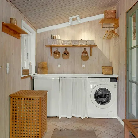 Forest House In Scenic Lundby Krat Near Aalborg Feriehus Gistrup