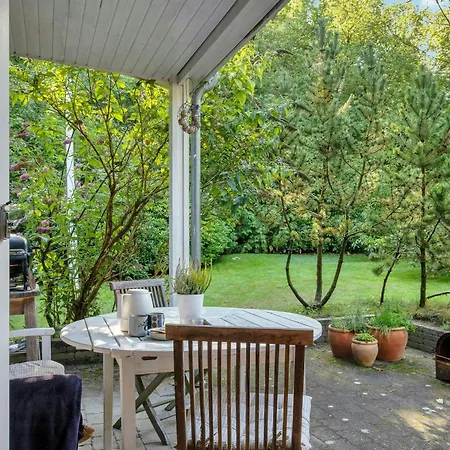 Forest House In Scenic Lundby Krat Near Aalborg